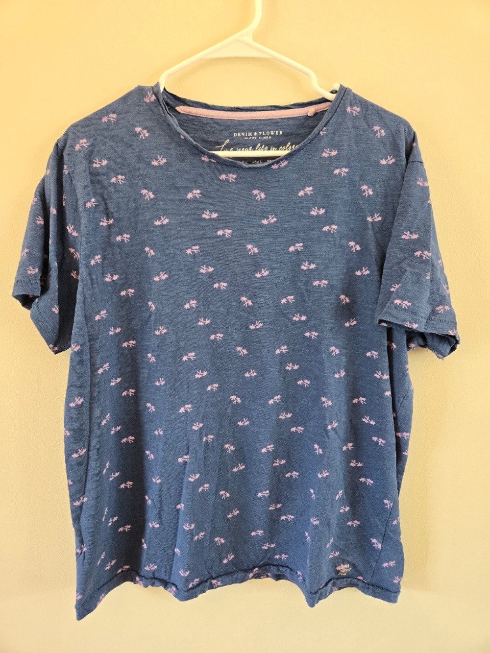 Denim & Flower Blue & Pink Palm Tree T-Shirt